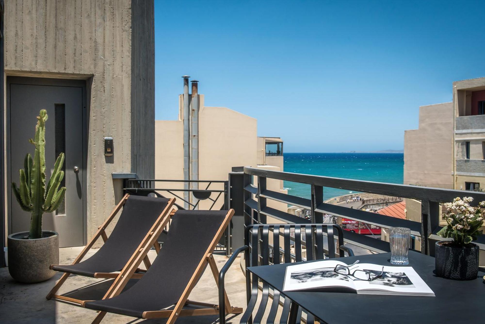 הרקליון The Blossom Loft - City Center Apartment With Balcony Sea View מראה חיצוני תמונה